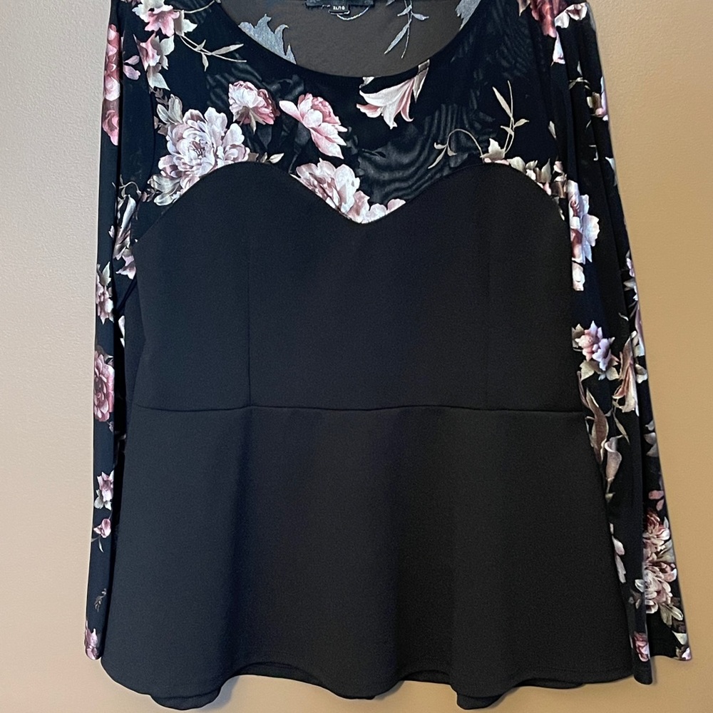 Black peplum floral top